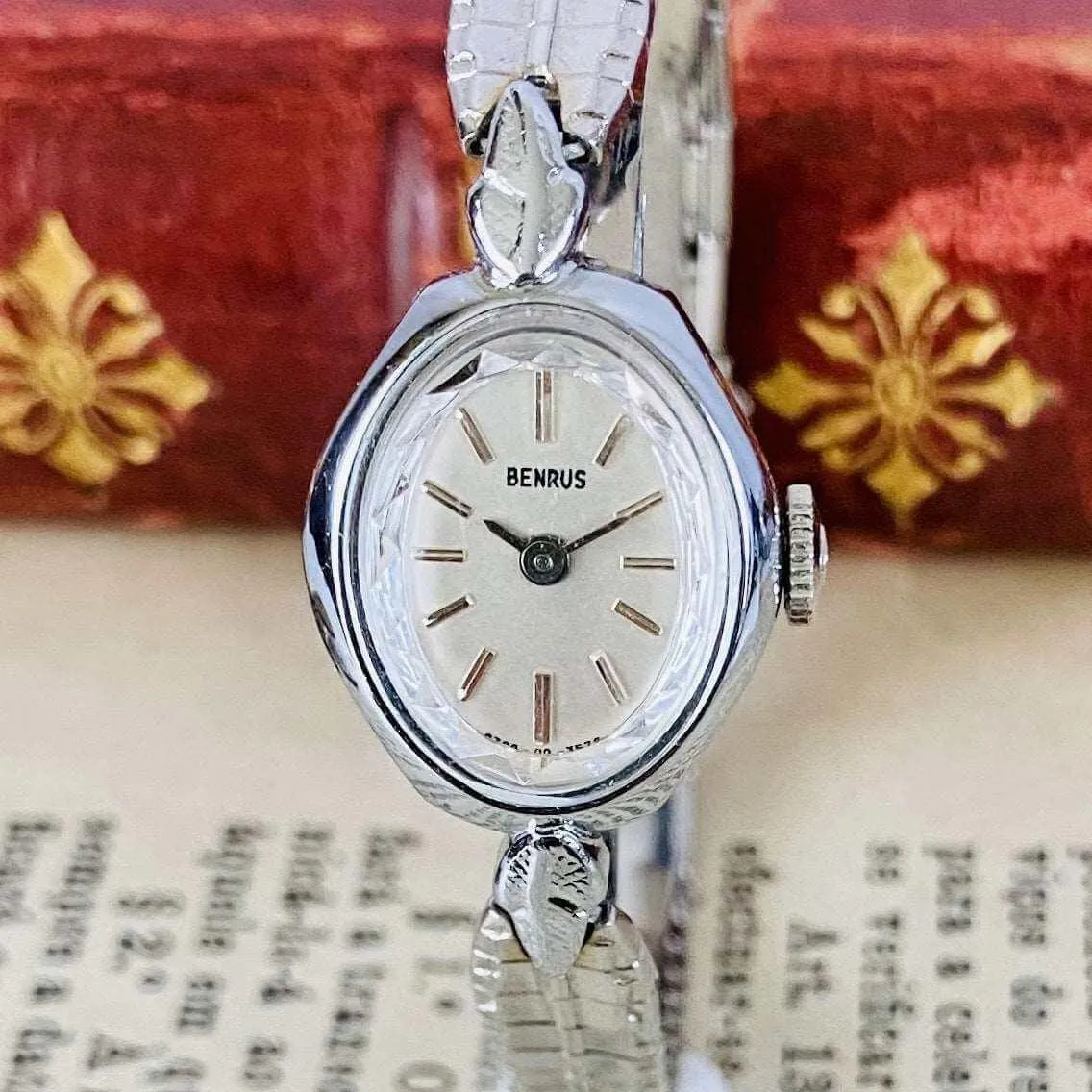 Benrus Wristwatch Manual Wind Ladies Vintage Bracelet