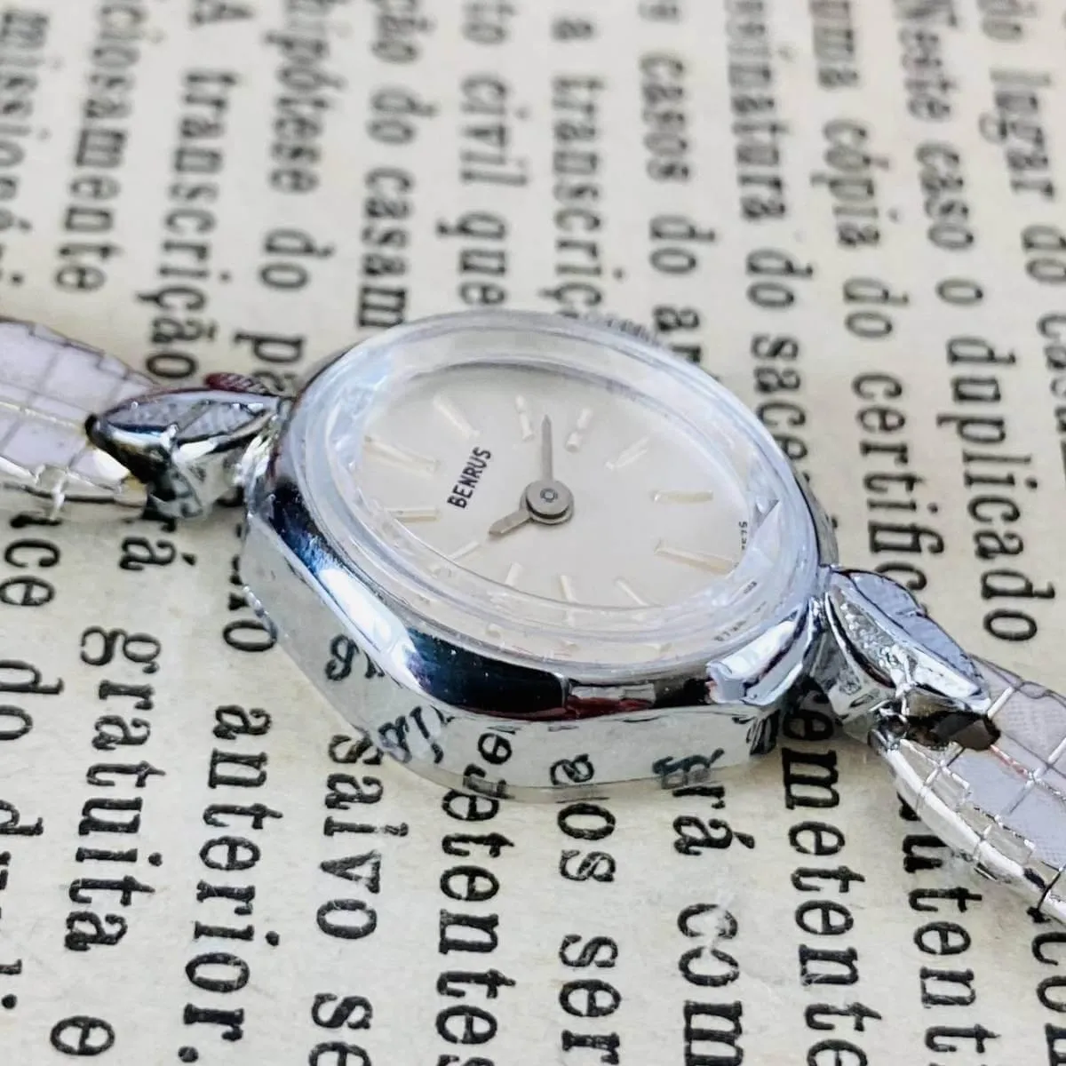 Benrus Wristwatch Manual Wind Ladies Vintage Bracelet