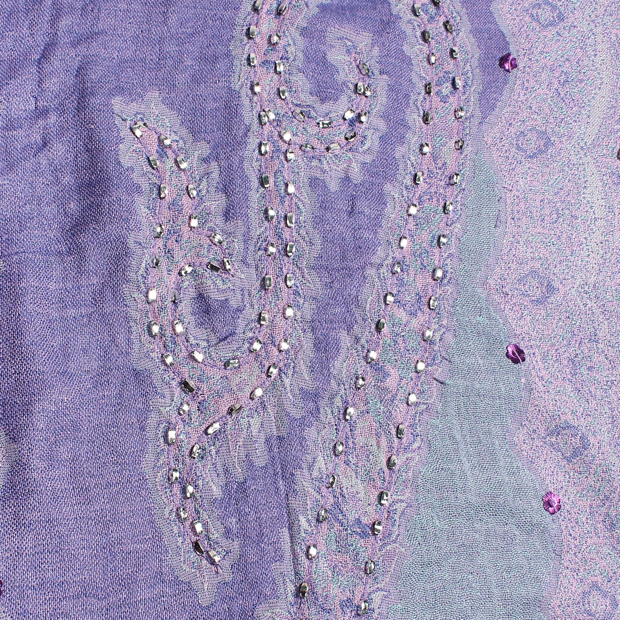 Enchanting Lavender Paisley Jacquard Scarf