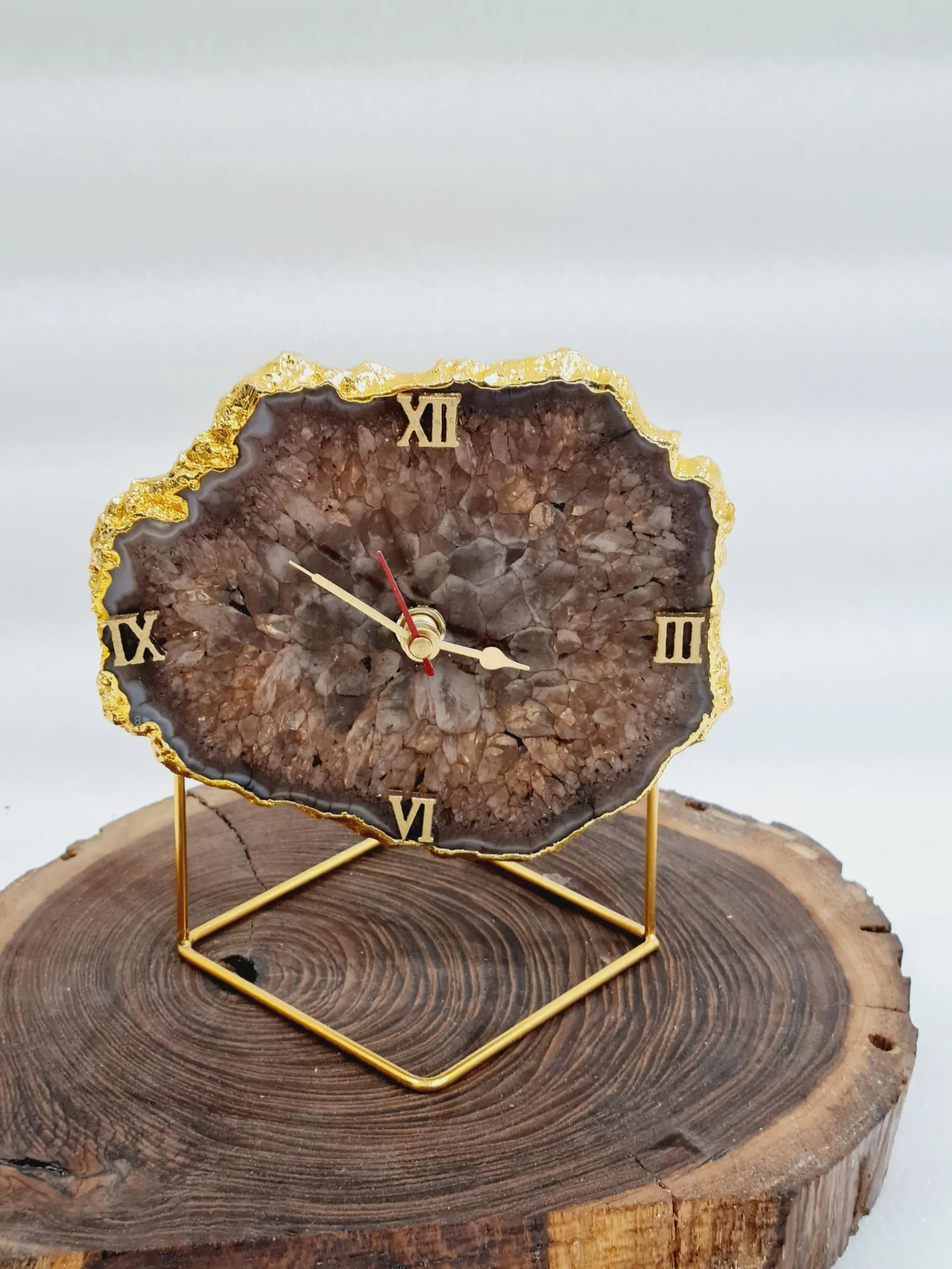 HOMEARTE INDIA Brazilian Agate Large Desktop Clock with Metal Stand Table Clock for Living Room Decor Ideal for Home Decor Accent Piece for Gifting -Brownish